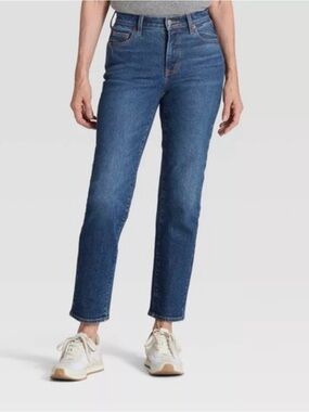 Mid Rise 80s Slim Jeans